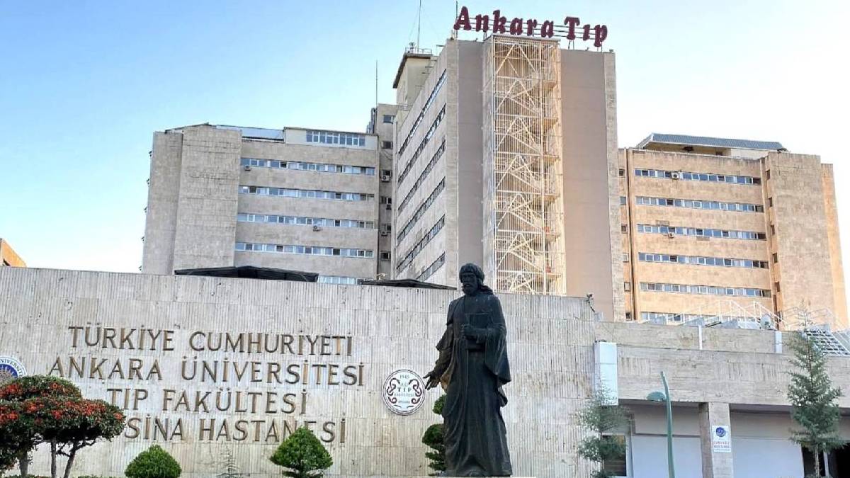 Ankara Üniversitesi’nde “kişiye özel ilan” tartışması