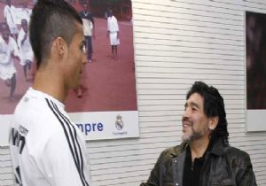 Maradona Ronaldo`ya  Hayvan  Dedi!