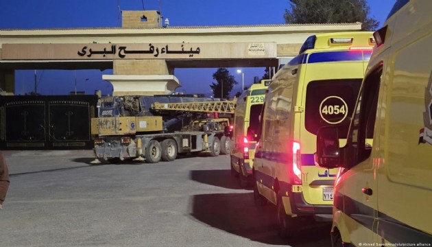 Gazze Sağlık Bakanlığı: Refah Sınır Kapısı’nın ilk gününde yalnızca 5 hasta çıkış yapabildi