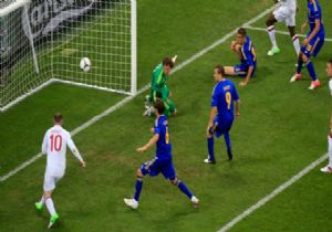 Rooney Golle Geri Döndü!