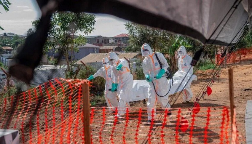 Ebola salgınında 2 bin 61 kişi hayatını kaybetti