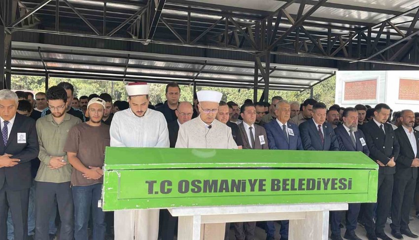 Okul bahçesinde vurulan öğretmene son görev