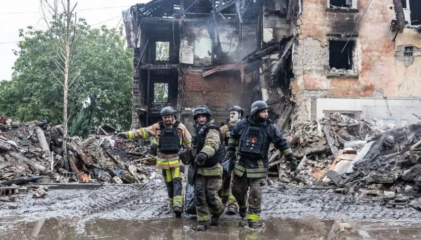 Rusya’dan Ukrayna’ya hava saldırısı