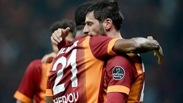 Chedjou, Galatasaray dan niye gitti?