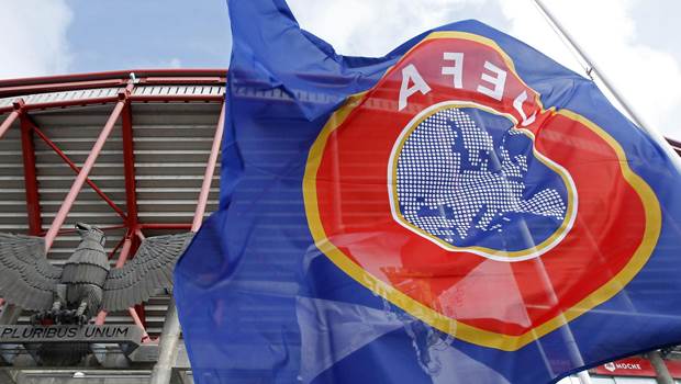 UEFA dan flaş karar!