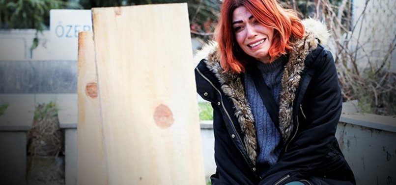 Demet Evgar, Avlu dizisinden ayrıldı mı?