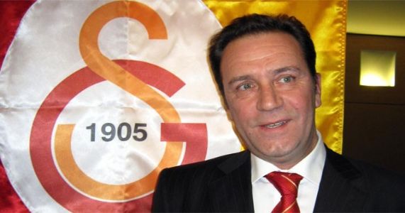 Adnan Öztürk adaylıktan çekiliyor!