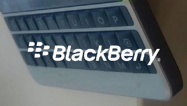 Facebook tan BlackBerry yi üzen karar!