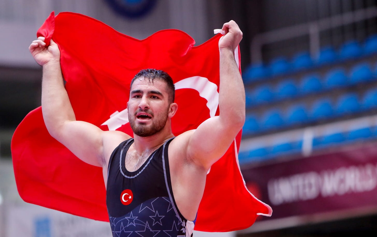Feyzullah Aktürk, dünya üçüncüsü oldu