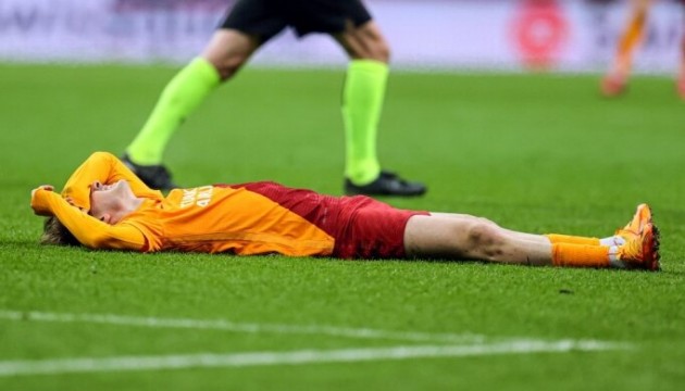 Derbi öncesi Galatasaray da Kerem şoku!