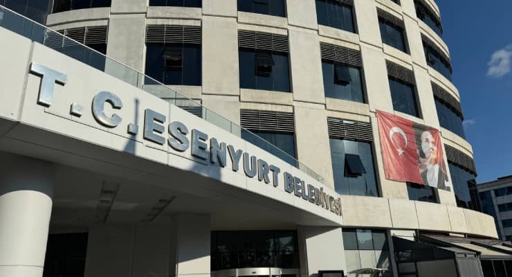 Esenyurt Belediyesinden  çok sayıda işçi çıkarıldığı  iddiasına cevap