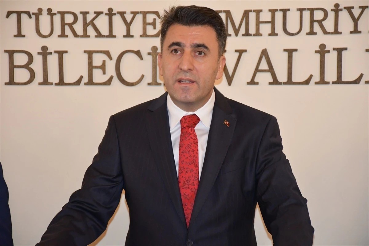 Bilecik Valisi açıkladı: 393 öğrenciye ihtiyaç ödemesi yapıldı!