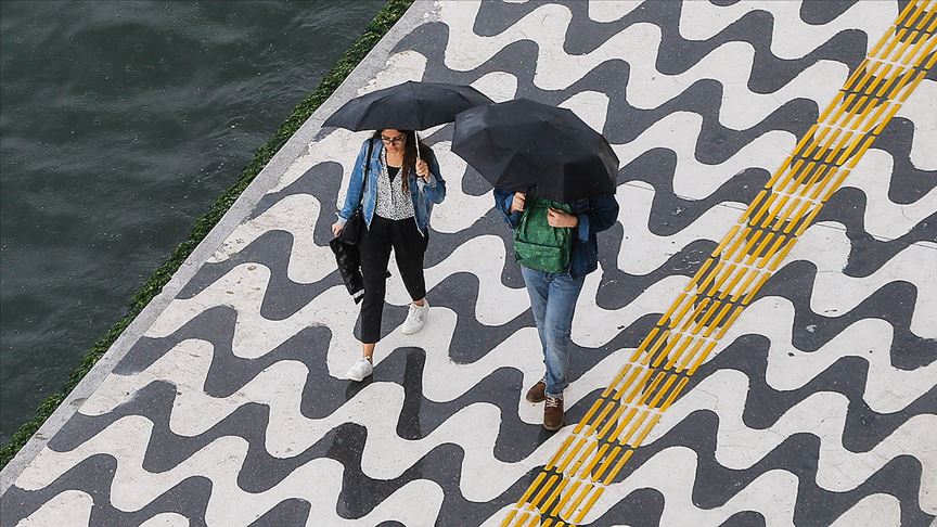 Meteoroloji den sağanak ve sis uyarısı