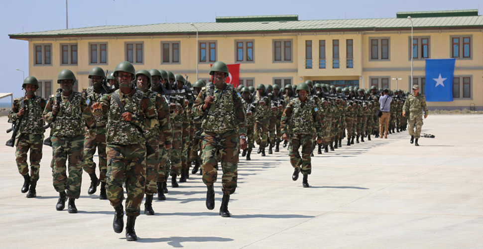 Somali deki Türk askeri eğitim üssü önünde saldırı girişimi!
