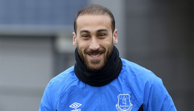 Cenk Tosun, Süper Lig deki favorisini açıkladı!