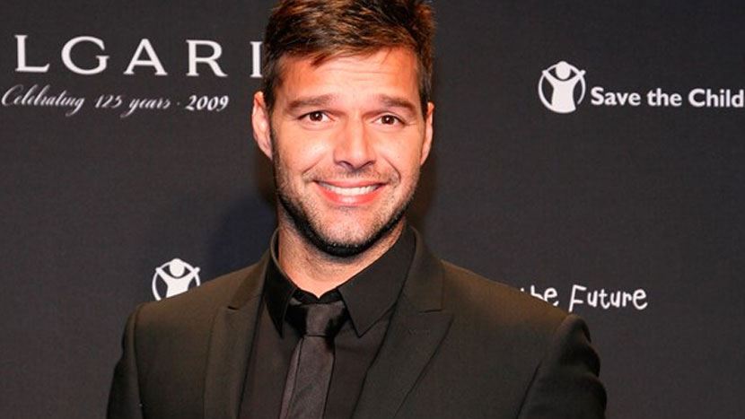 Ricky Martin nişanlandı!