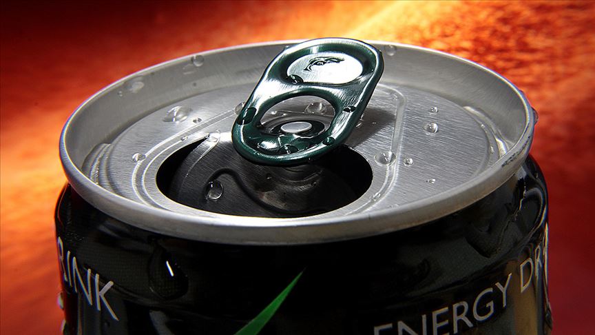 Enerji içeceklerine ve çikolatalara dikkat
