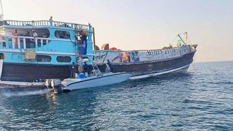 İran a ait uyuşturucu yüklü gemiye Sokotra Adası nda el konuldu