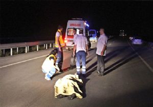 Isparta-Antalya karayolunda feci kaza: 3 Kişi öldü!