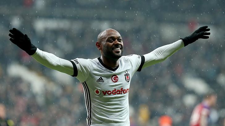 Beşiktaş ta Vagner Love özür diledi