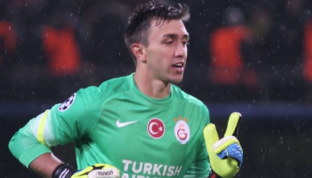 Fernando Muslera kimdir?