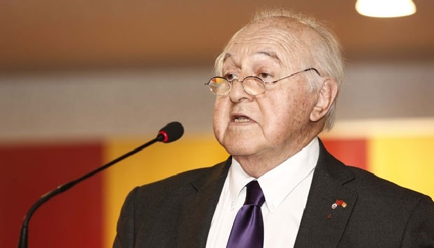Duygun Yarsuvat tan gelenek bozulmadı izahı: