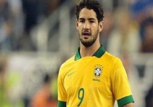 Galatasaray ın Pato ısrarı!