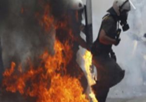 Avustralya da Yangın: 11 Ölü, 2 Yaralı