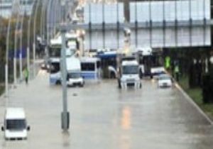 Çin de Felaketin Yankıları Dinmiyor 