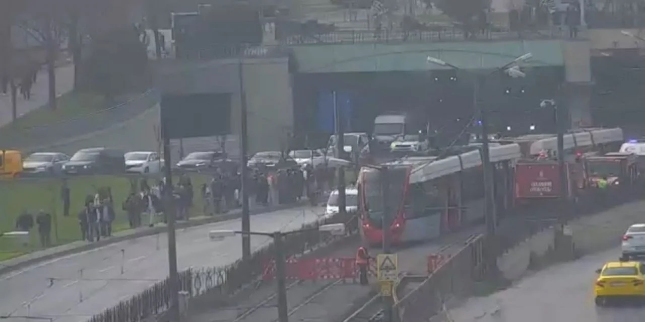 Topkapı da yayaya tramvay çarptı!