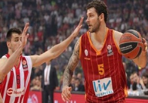 Galatasaray ın yıldızı Barcelona yolcusu!