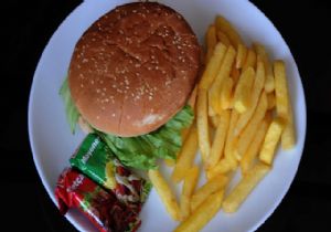 Fast Food Çocuklarda Astım Yapıyor!