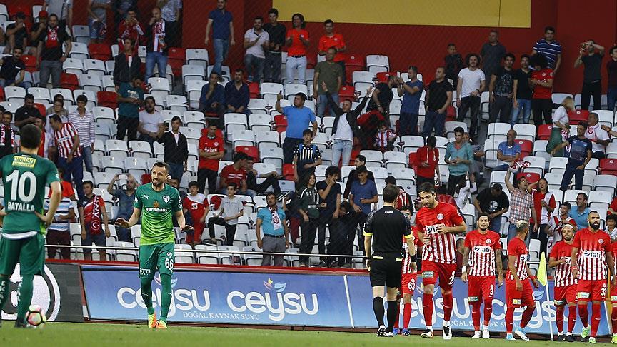 Bursaspor kümede kalma hesapları yapıyor