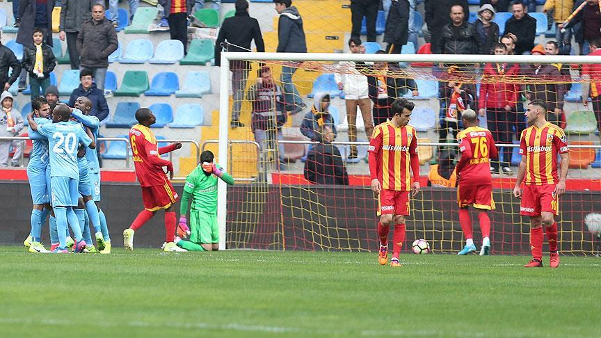 Osmanlıspor, Kayseri yi farklı mağlup etti