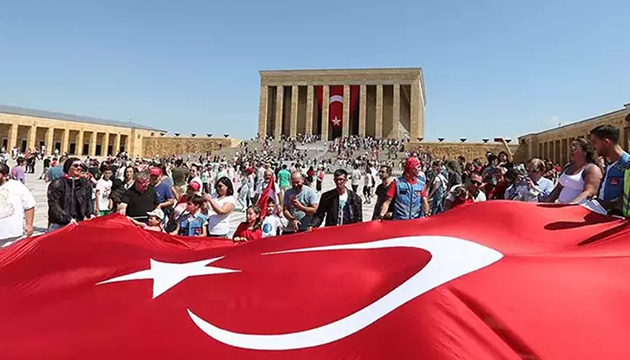 30 Ağustos ta Anıtkabir in ziyaretçi sayısı belli oldu