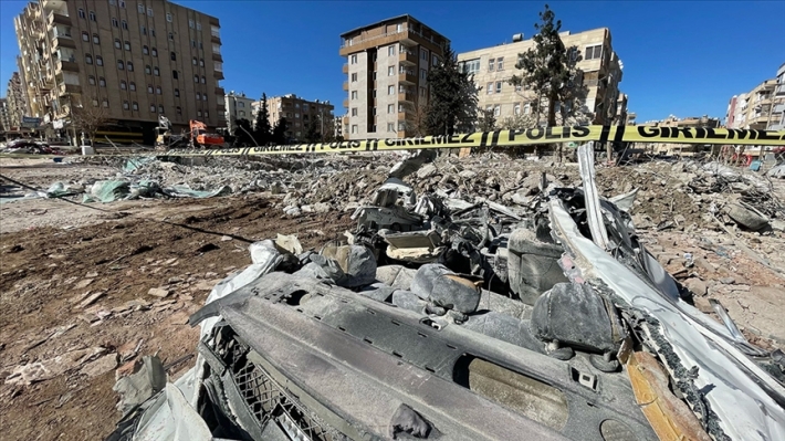Urfa da depremde 14 kişinin hayatını kaybettiği binanın inşaat mühendisi tutuklandı