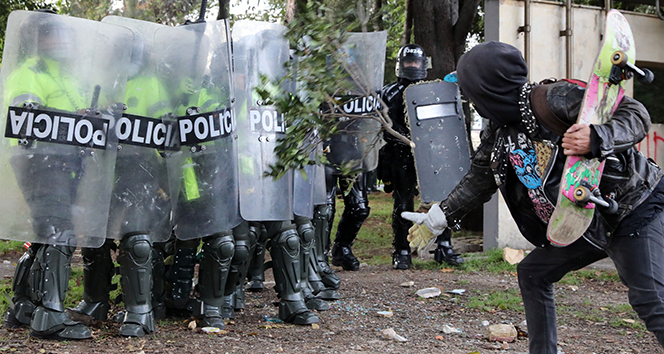 Kolombiya’daki protestolarda 7 kişi öldü