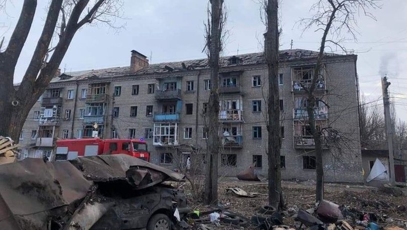 Rusya bir kez daha Donetsk i vurdu: Ölü ve yaralılar var