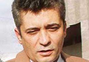 Saçan Önceden Rapor Etmiş: