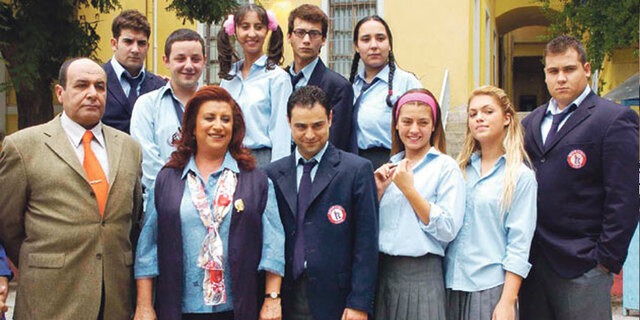  Kikirik  rolüyle bilinen Çisil Oral estetik operasyonlarını anlattı
