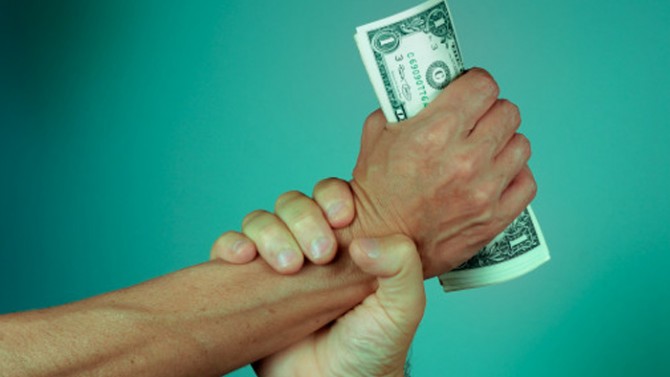 Dolar ve euro yükselişi sürüyor