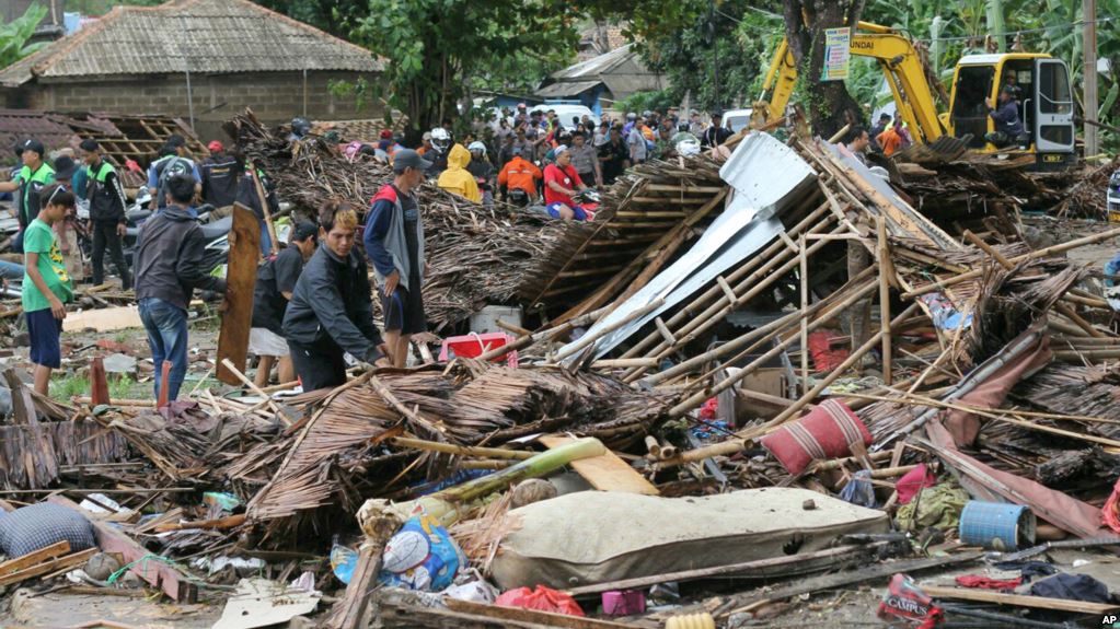 Endonezya’da Tsunami Felaketi