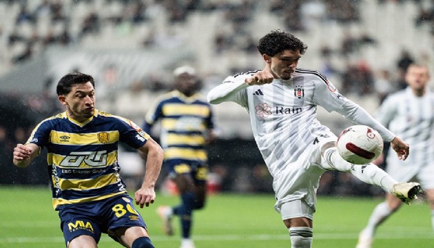 Beşiktaş'ta 4 futbolcu Fenerbahçe derbisinde yok