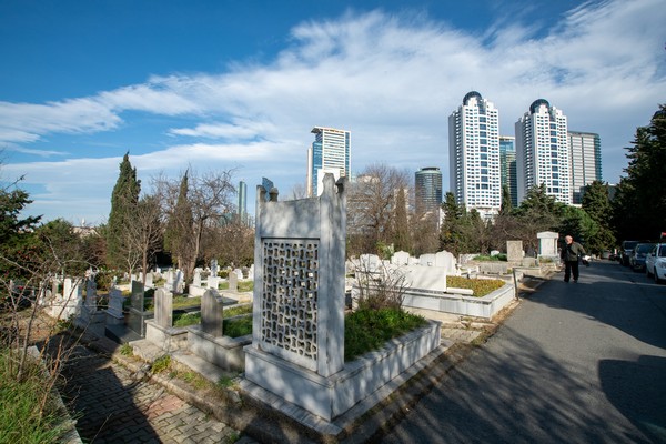 İstanbul da en pahalı mezar yeri ücreti belirlendi