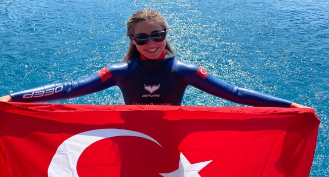 Türkiye nin gururu Şahika Ercümen’den iki şampiyonluk!