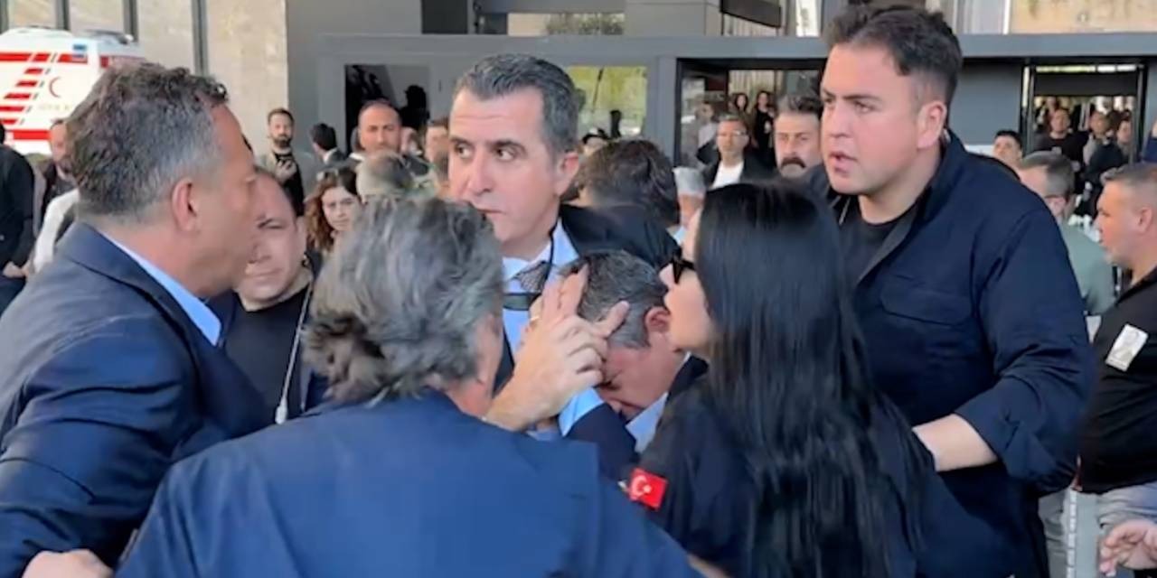 Özgür Özel e yapılan saldırı için ÇYDD den açıklama
