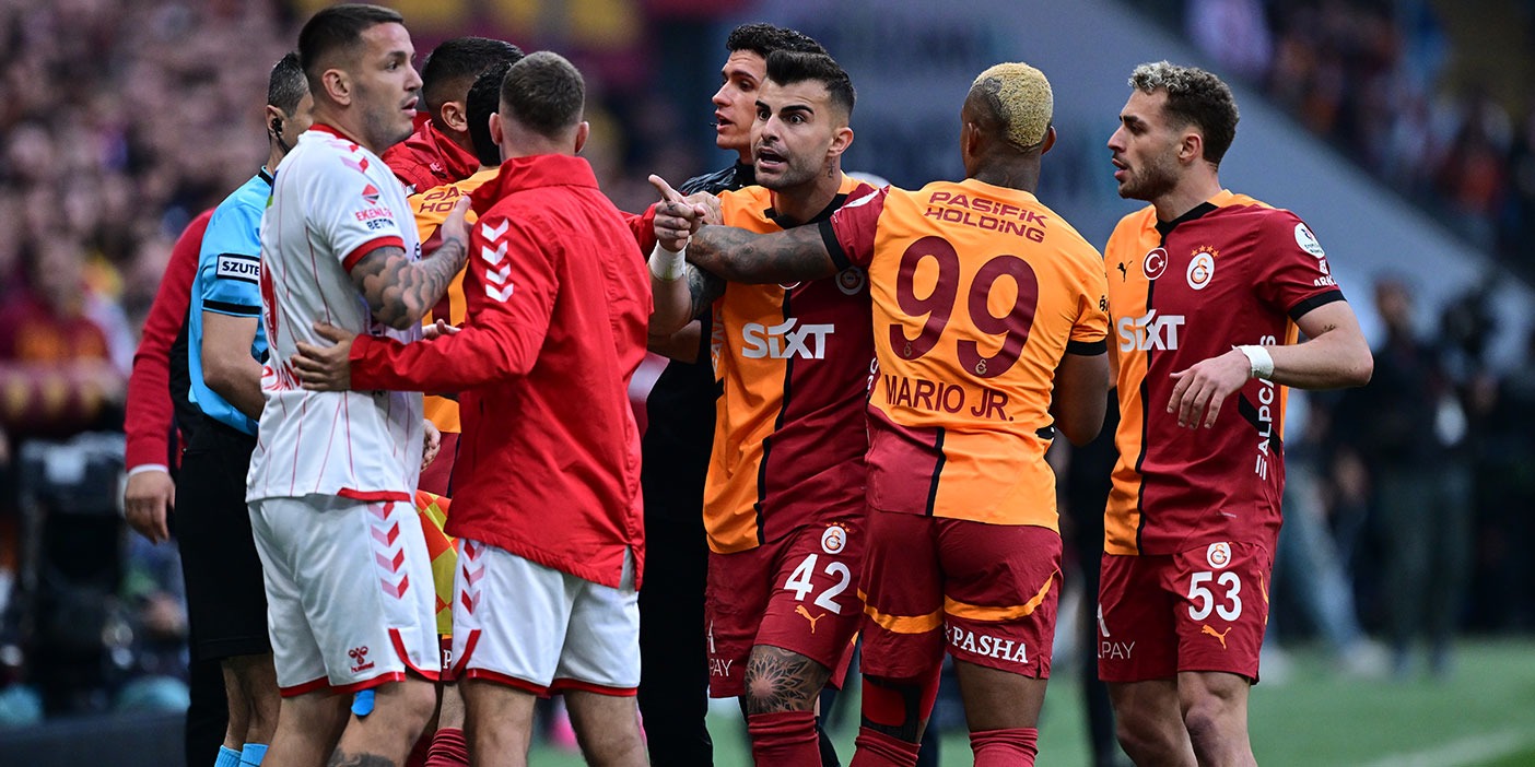 Galatasaray maçı istifaya sebep oldu