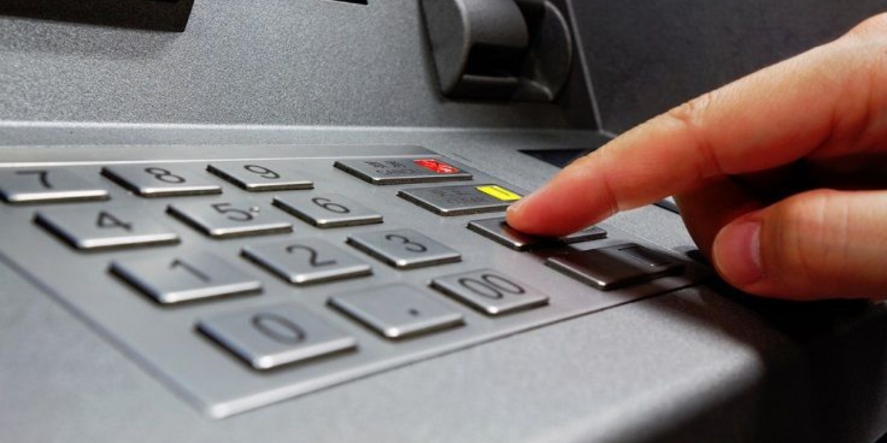 ATM den para yatırmak isteyenlere şok