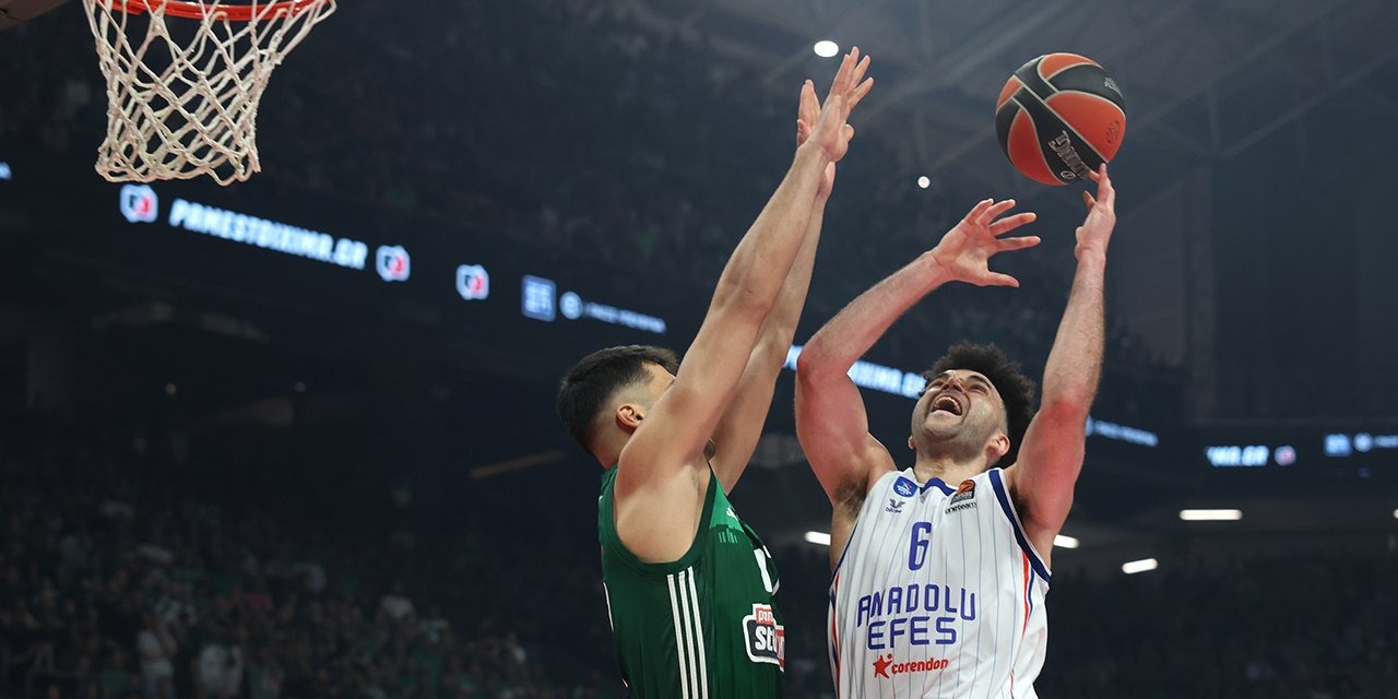 Anadolu Efes EuroLeague e veda etti