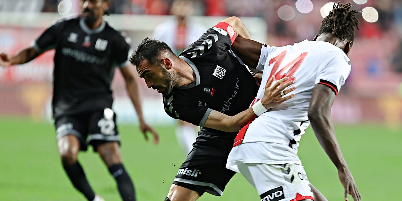 Sivasspor, küme düşen 3. takım oldu